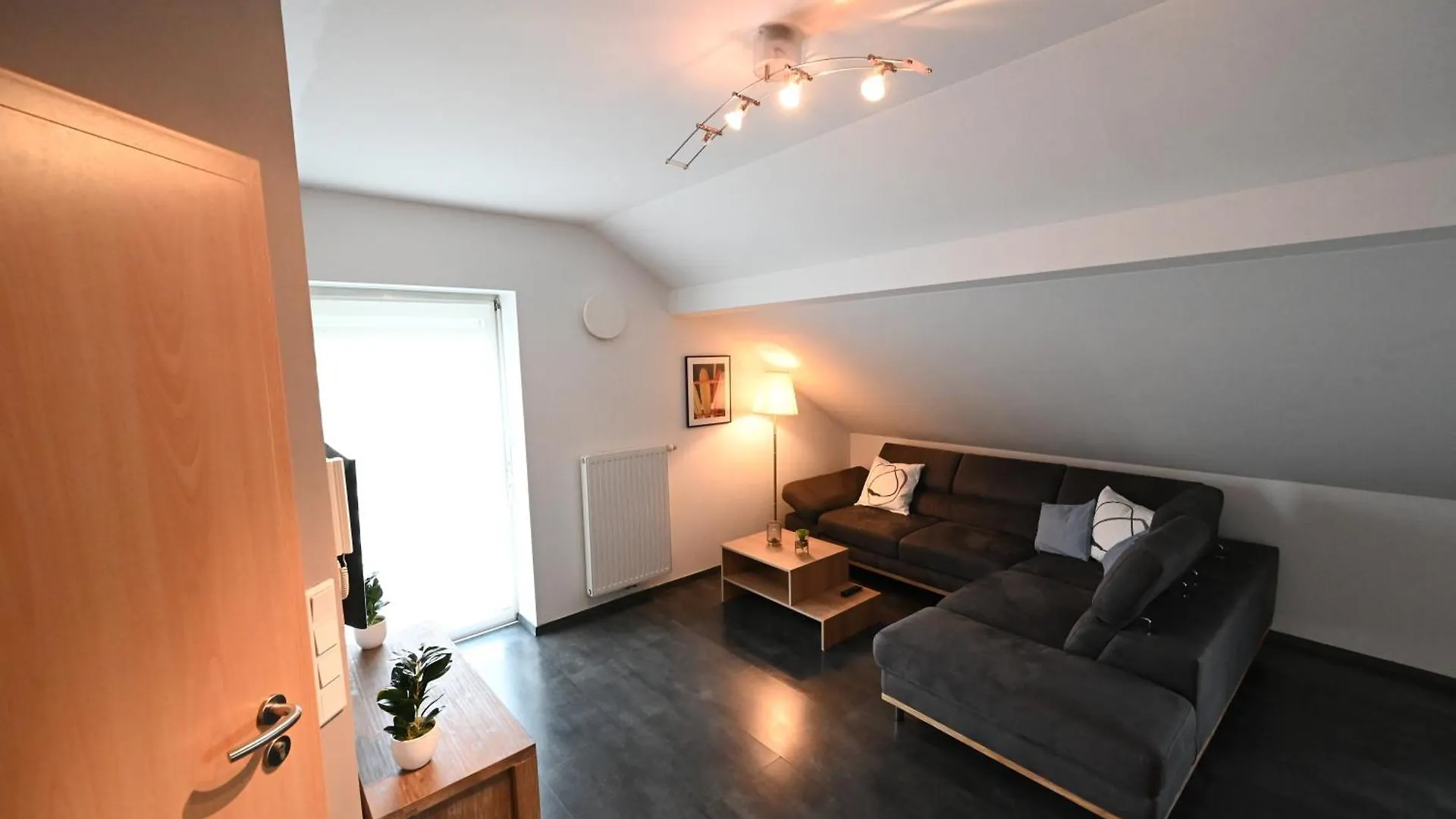 Koestlbach Apart I Ferienwohnung Bis 3 & 6 Personen I Nuernberg I Neumarkt I Messe I Natur I Kueche I Parken I Waschmaschine I Garten Postbauer-Heng 0*,