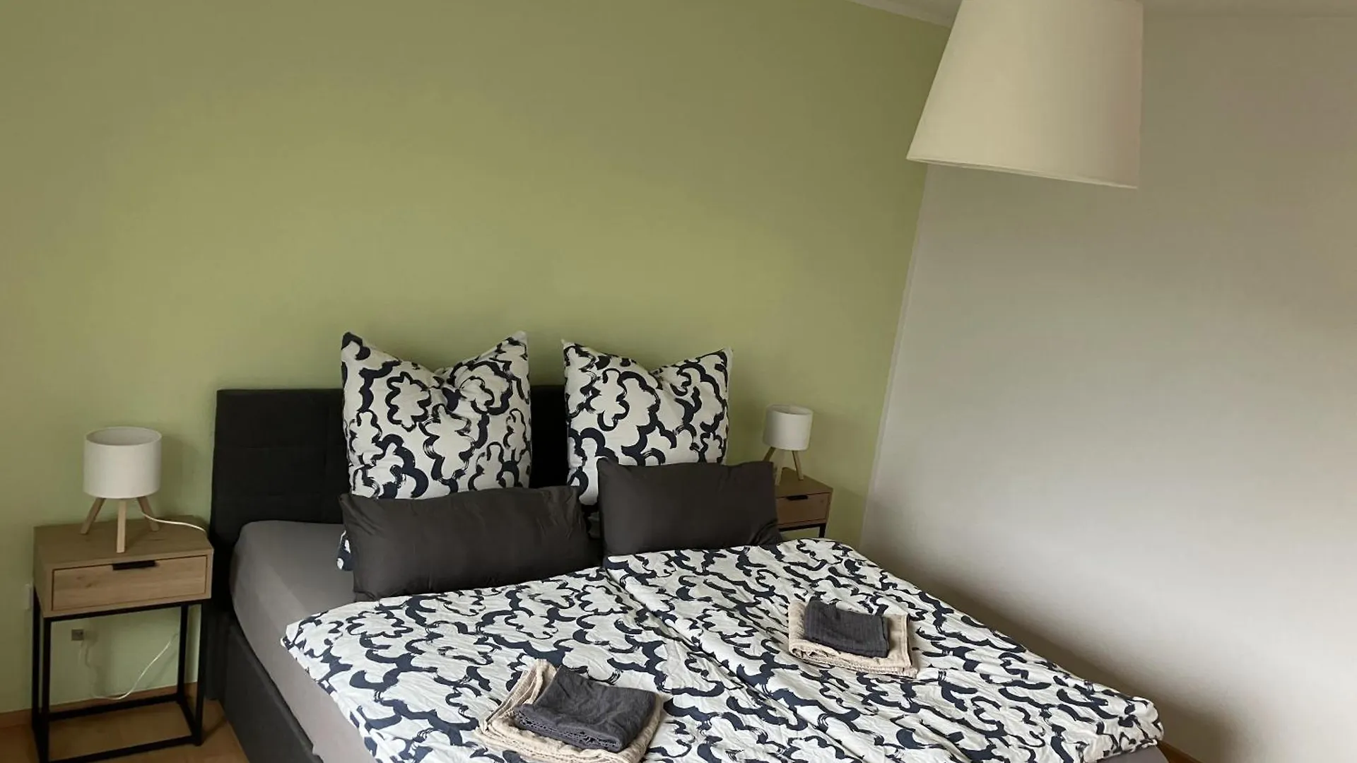 Koestlbach Apart I Ferienwohnung Bis 3 & 6 Personen I Nuernberg I Neumarkt I Messe I Natur I Kueche I Parken I Waschmaschine I Garten Postbauer-Heng Apartment
