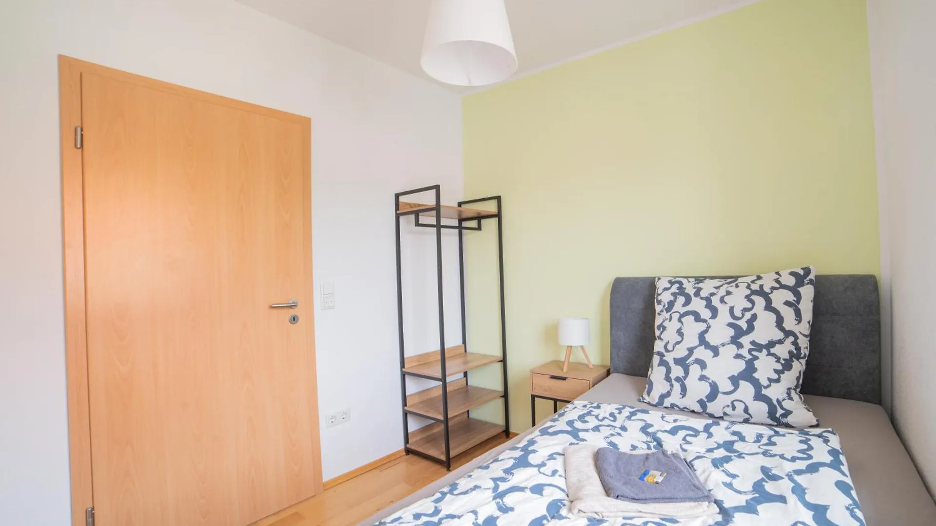 Koestlbach Apart I Ferienwohnung Bis 3 & 6 Personen I Nuernberg I Neumarkt I Messe I Natur I Kueche I Parken I Waschmaschine I Garten Postbauer-Heng 0*,  Германия