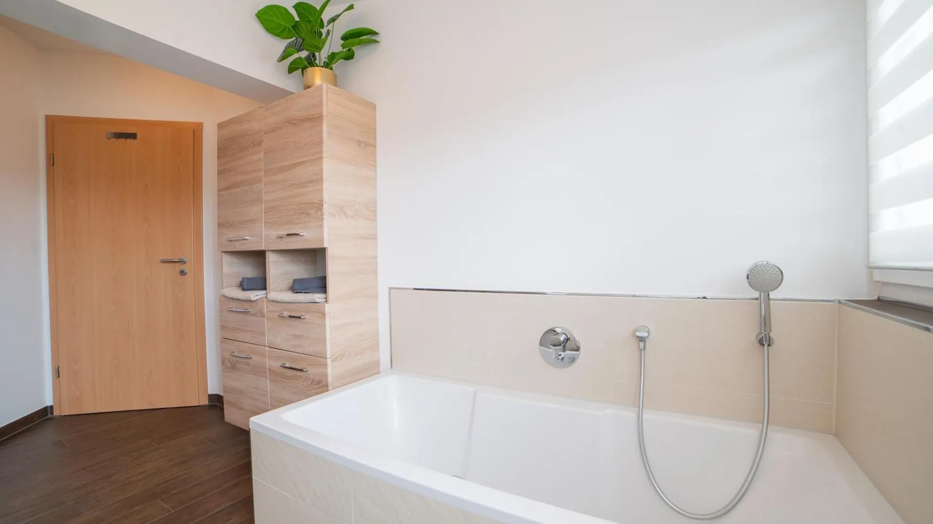 Koestlbach Apart I Ferienwohnung Bis 3 & 6 Personen I Nuernberg I Neumarkt I Messe I Natur I Kueche I Parken I Waschmaschine I Garten Postbauer-Heng Германия